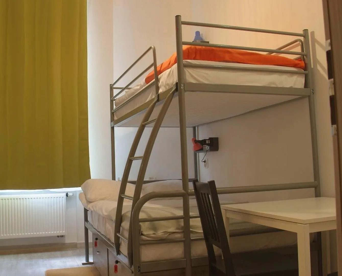 Hostel Lwowska 11 Warszawa