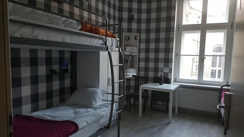 **  Hostel Lwowska 11 Warszawa Polen